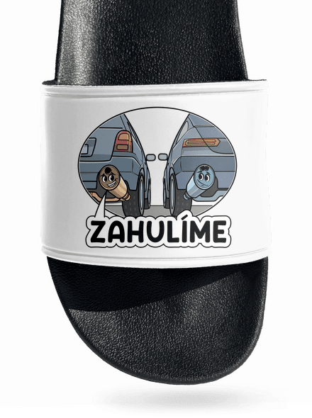Zahulíme šľapky White