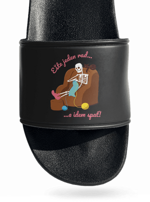 Ešte jeden rad šľapky Black