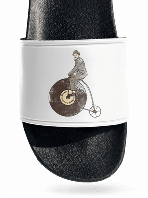 Na čom frčíš? šľapky White