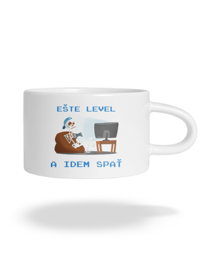 Ešte level hrnček makronka White