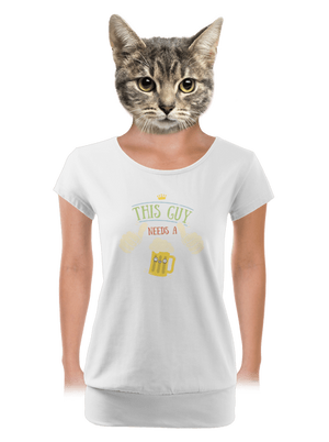 This guy needs a beer dámske tričko s lemom White