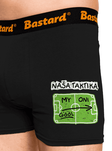 Naša futbalová taktika boxerky Black