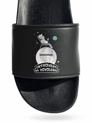 Introvert na dovolenke šľapky Black