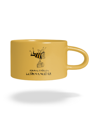 Malá včielka hrnček makronka Yellow Macaron