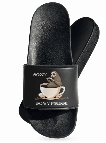 V presse šľapky Black