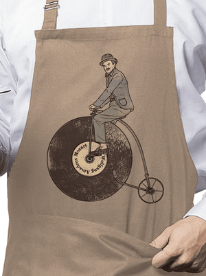 Na čom frčíš? zástera Rope