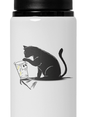 Mačka a pohár flaša na vodu White