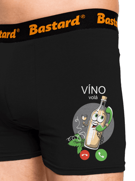 Biele víno volá boxerky Black