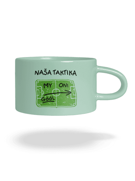 Naša futbalová taktika hrnček makronka Mint Macaron