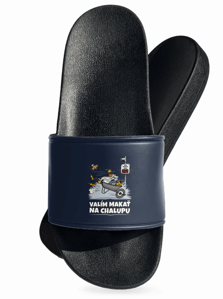 Valím na chalupu šľapky Navy
